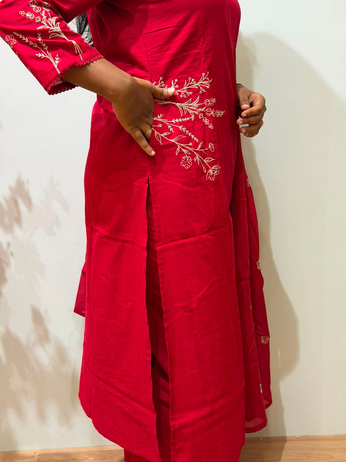 Cerise - SN1120 - Red - Image 4