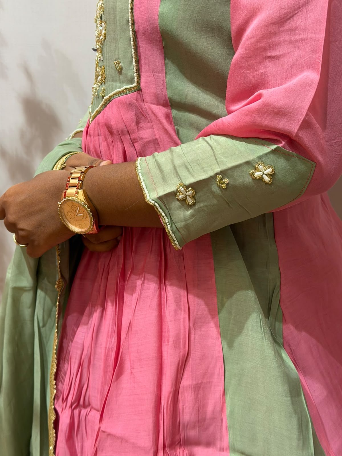 Manu - 124 - Pink - Image 3