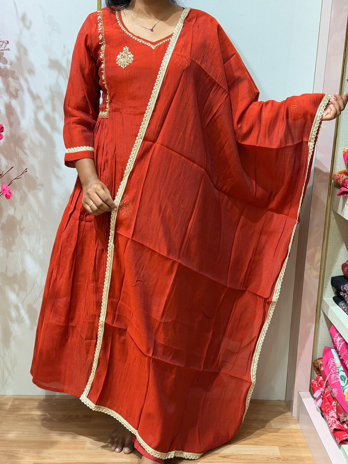 Nira (Orange) - Image 5
