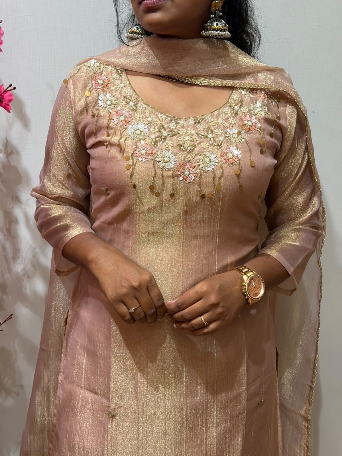 Oviya - Rosegold - Image 2