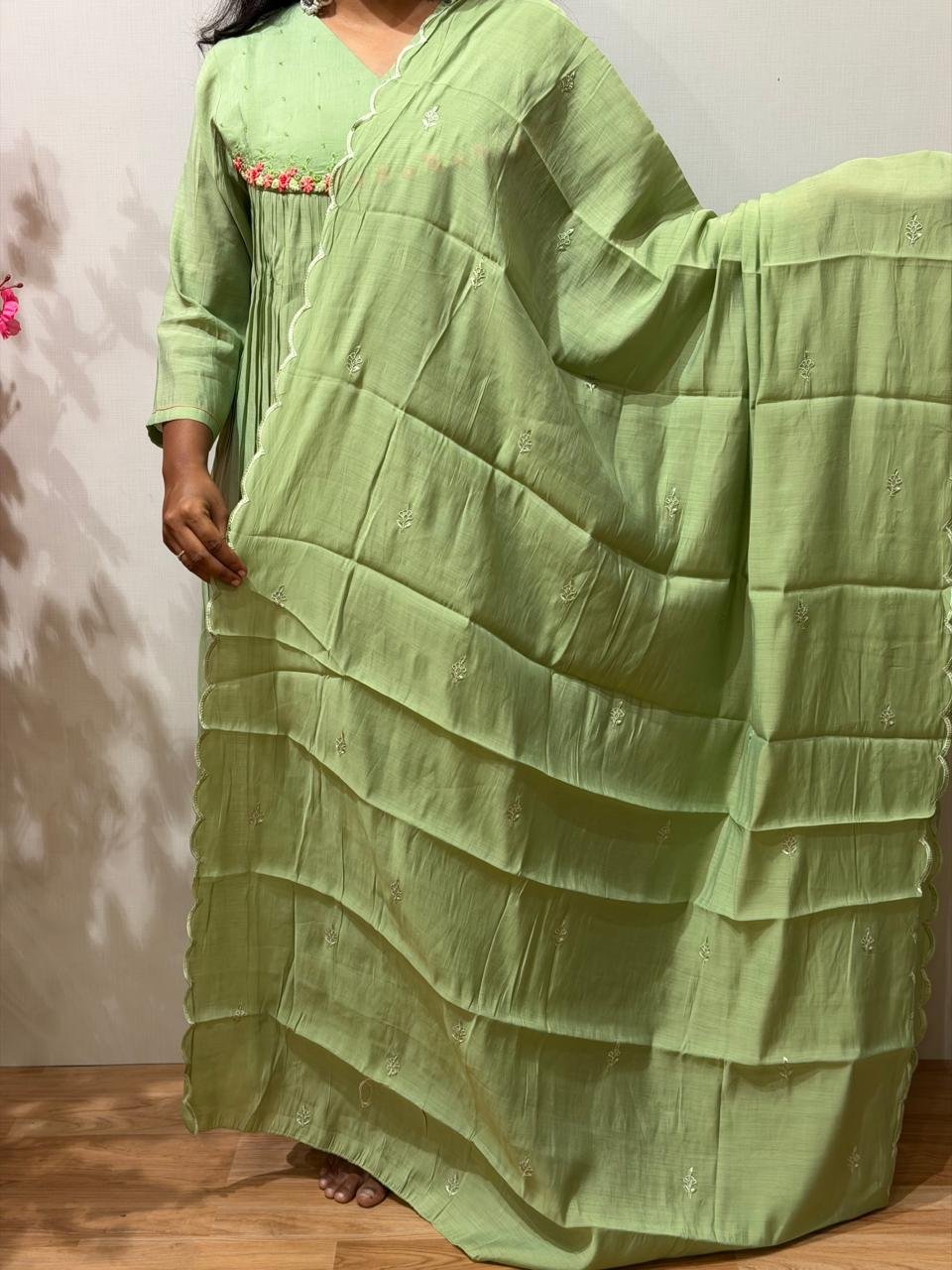 Alya (Green) - Image 4