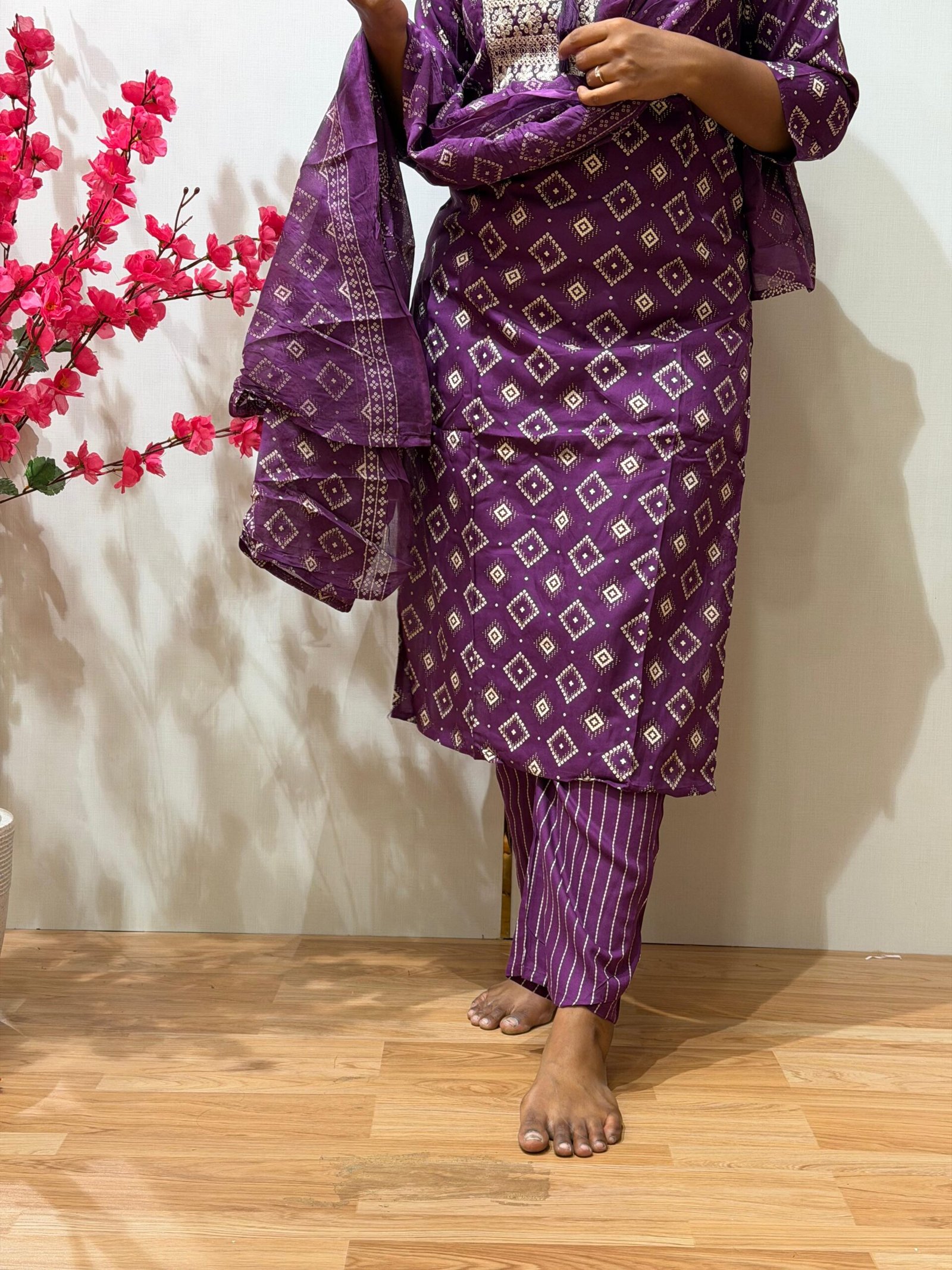 Dheesh (Magenta) - Image 5